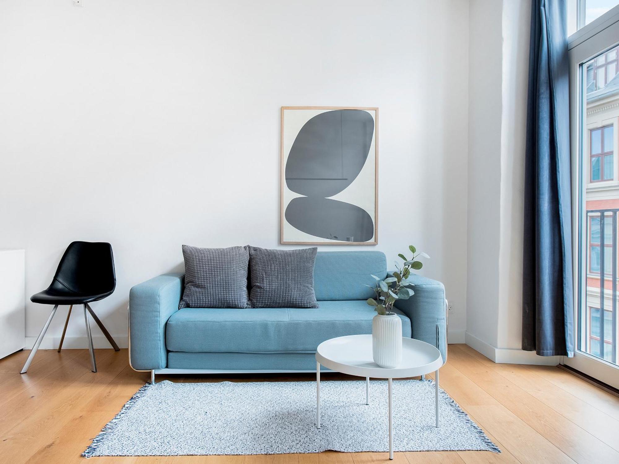 Apartamento Sanders Leaves - Chic Three-bedroom In Downtown