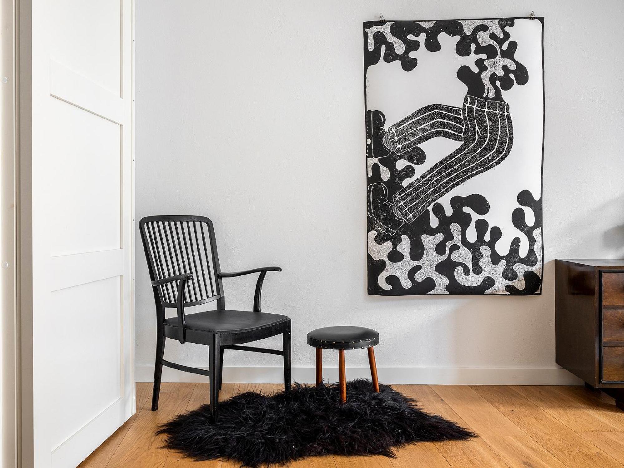 Apartamento Sanders Leaves - Chic Three-bedroom In Downtown
